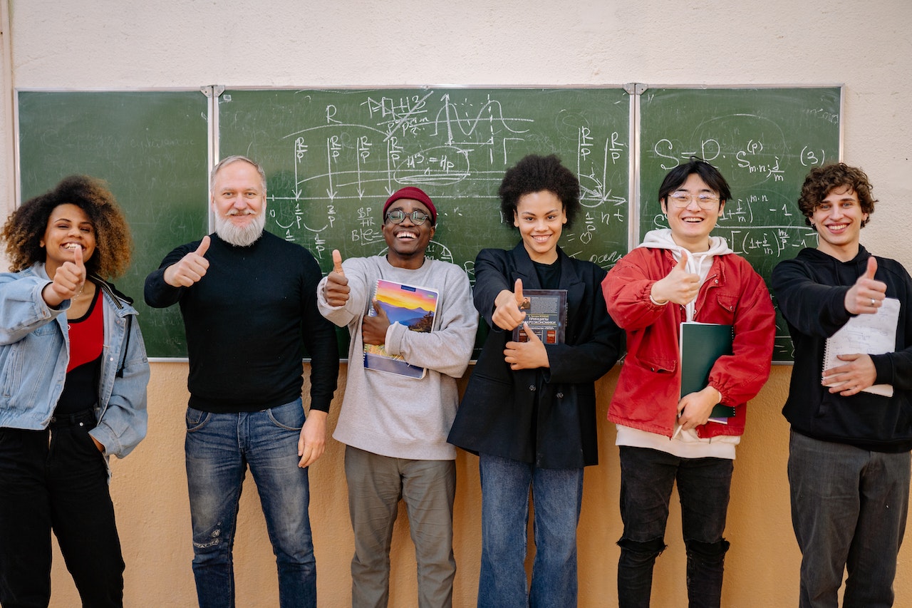 Pós-graduação para diversidade e inclusão: melhores cursos online 